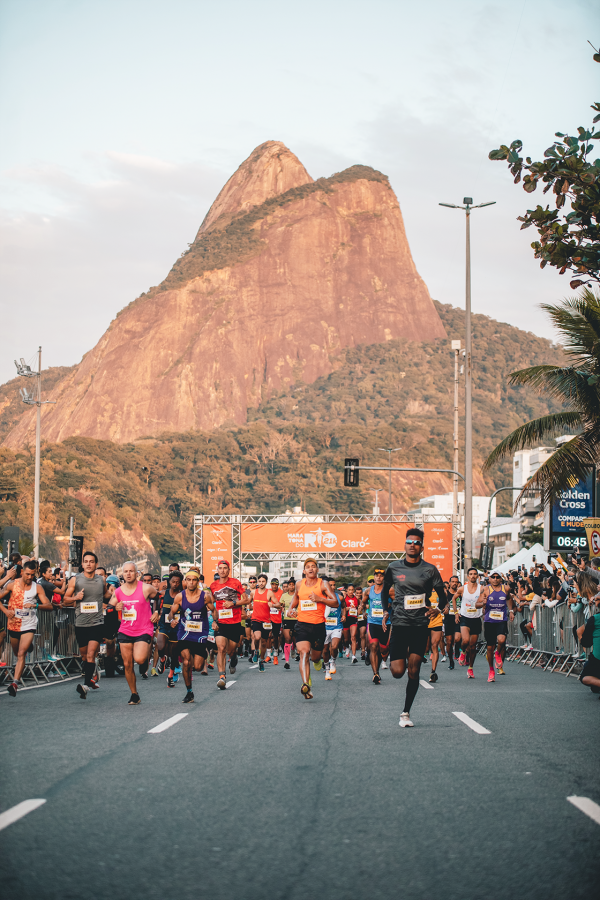 Foto Albert Andrade | Divulgação - Atletas na Maratona do Rio 2022