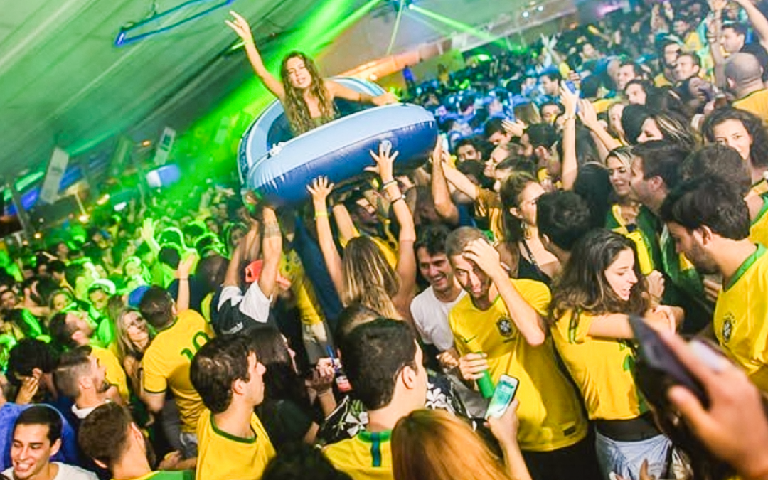 Eventos no Rio de Janeiro reúnem torcedores para acompanhar os jogos do Brasil na Copa do Mundo