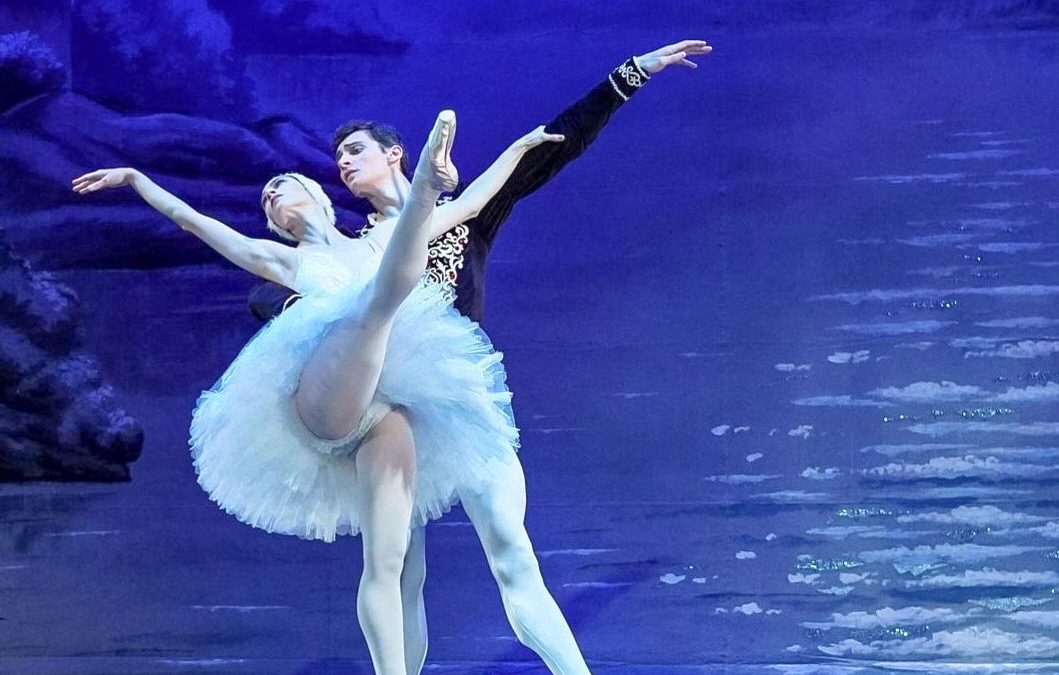 Balé russo traz para o palco do Qualistage, no Rio de Janeiro, “O Lago dos Cisnes”